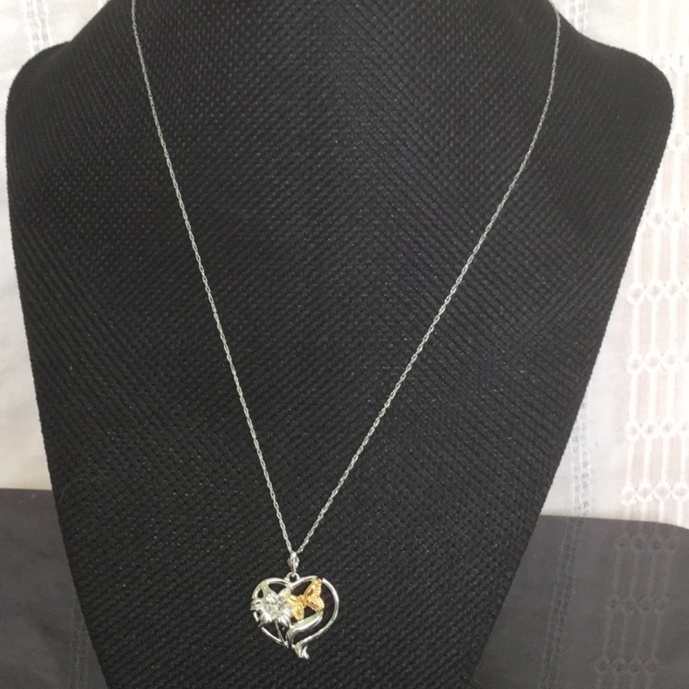 18”10KWhiteNecklaceW/.925Pendant&SS FlowerBfly10K - Picture 5 of 7